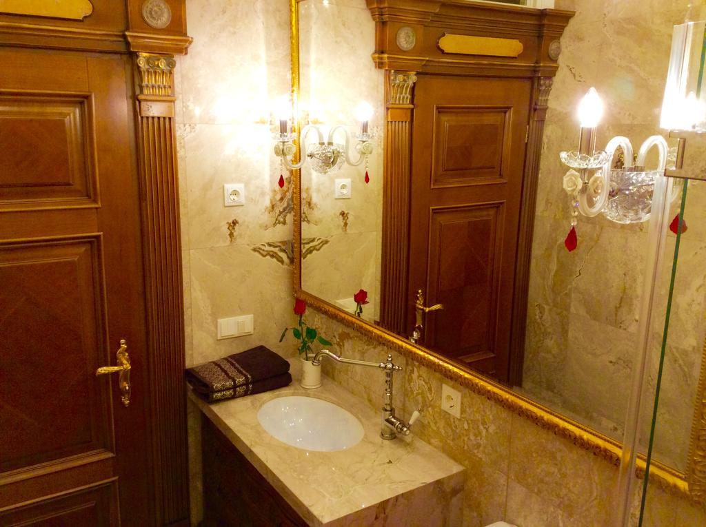 Luxury Pilies Avenue Apartment ヴィリニュス エクステリア 写真