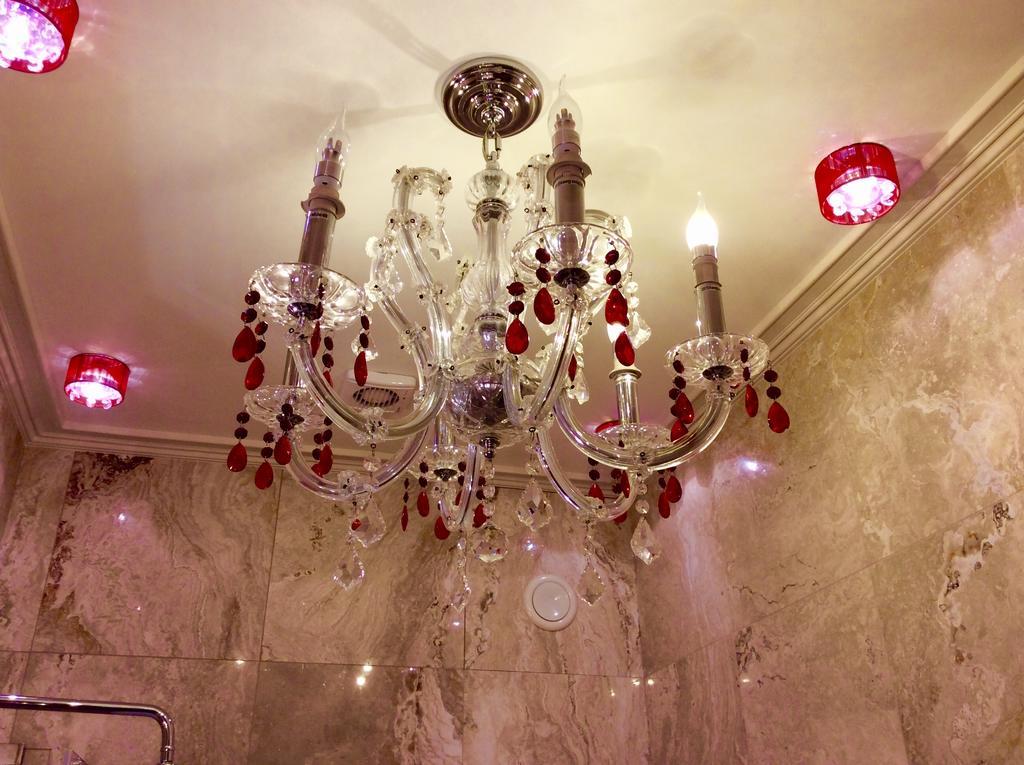 Luxury Pilies Avenue Apartment ヴィリニュス エクステリア 写真