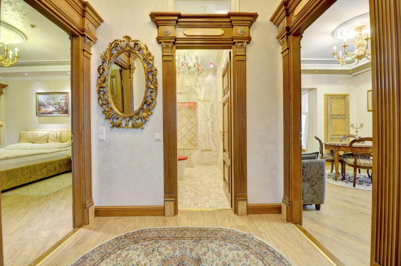 Luxury Pilies Avenue Apartment ヴィリニュス エクステリア 写真