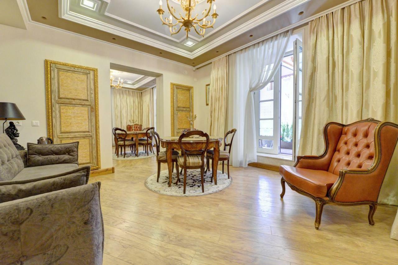 Luxury Pilies Avenue Apartment ヴィリニュス エクステリア 写真